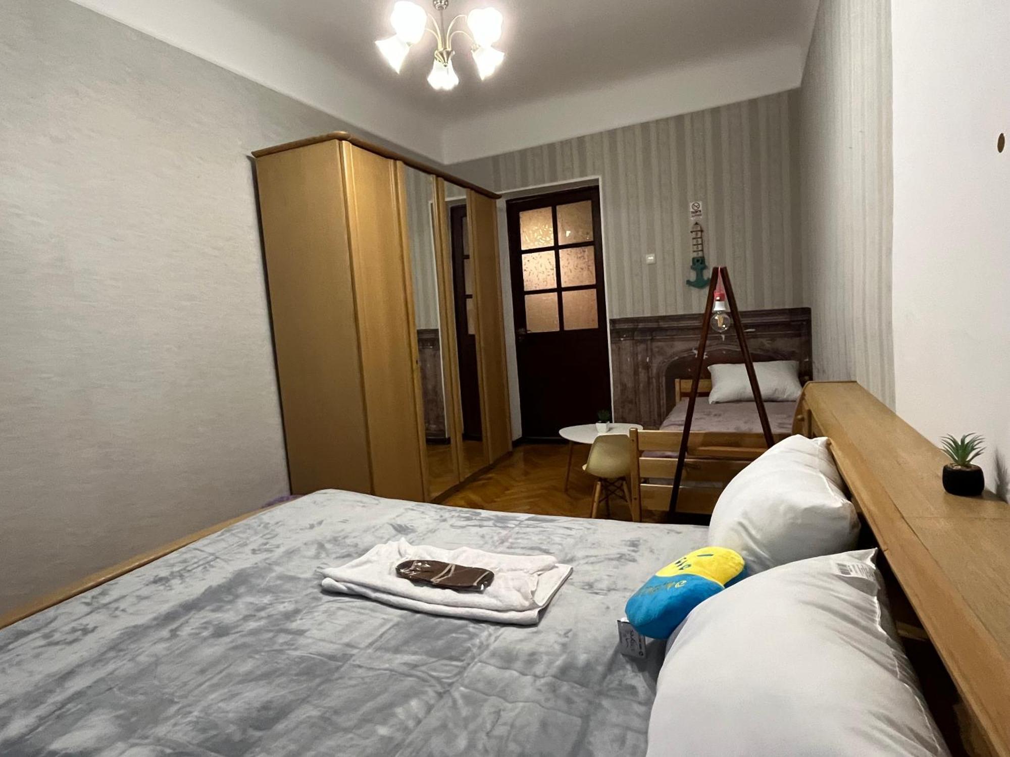 Ararat-Klovskaya Hostel-Apartments Kiev Eksteriør bilde